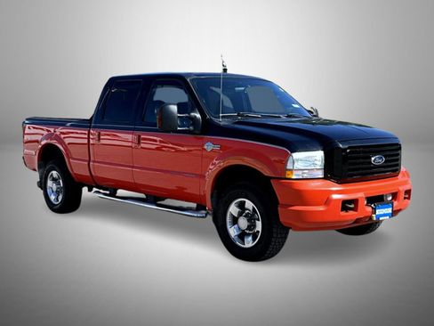 Used 2004 Ford F250 Harley-Davidson AWD/4WD image 3