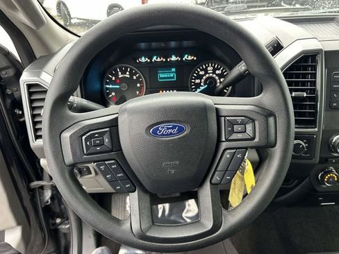 Used 2018 Ford F150 XLT image 12