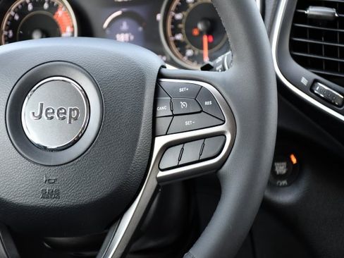 Used 2022 Jeep Cherokee Latitude Lux image 26