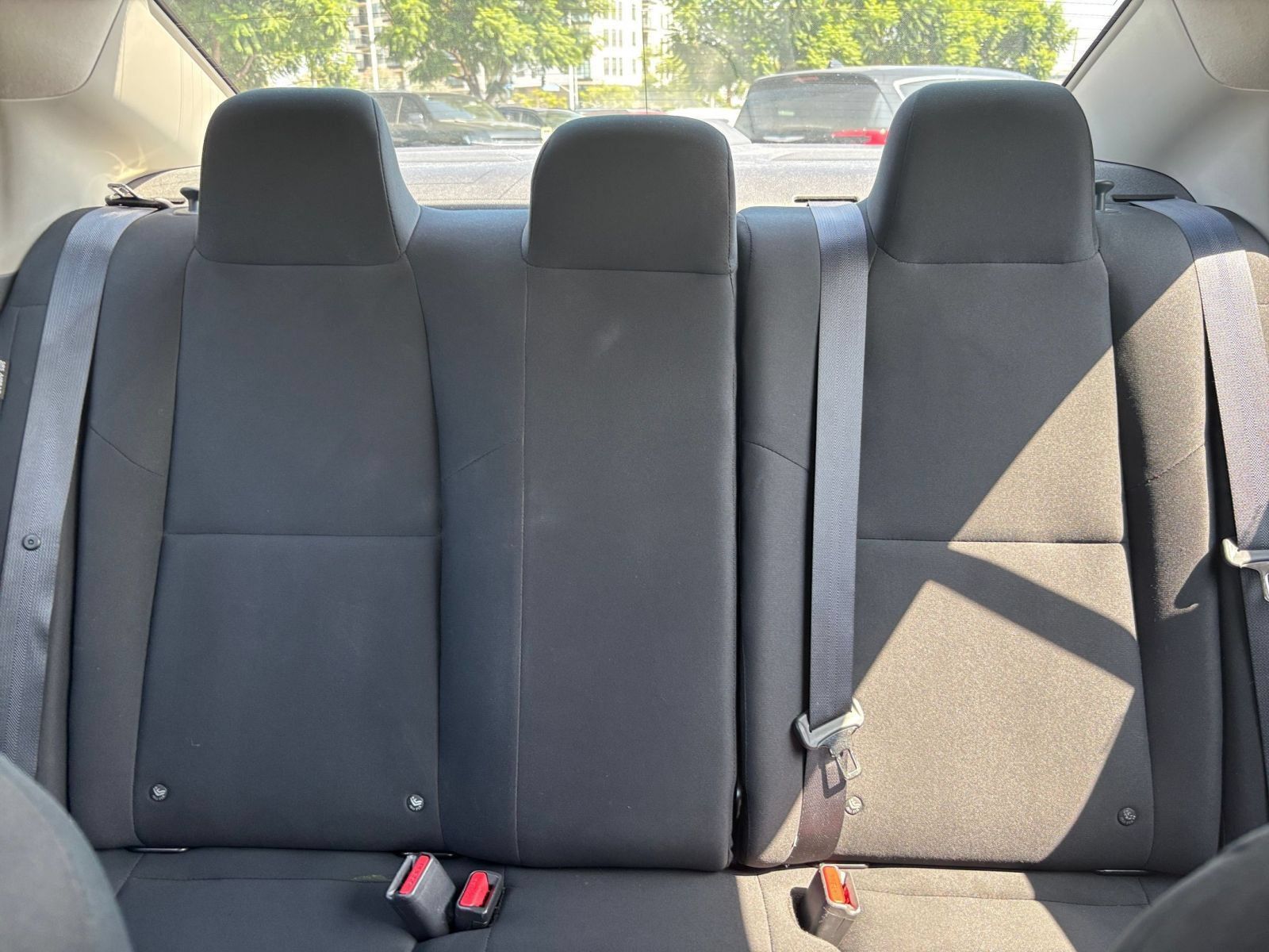 Used 2025 Nissan Sentra S FWD image 37