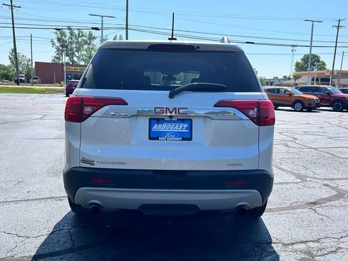 Used 2019 GMC Acadia SLT AWD/4WD image 5