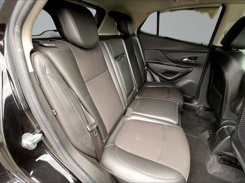 Used 2018 Buick Encore Sport Touring FWD image 27