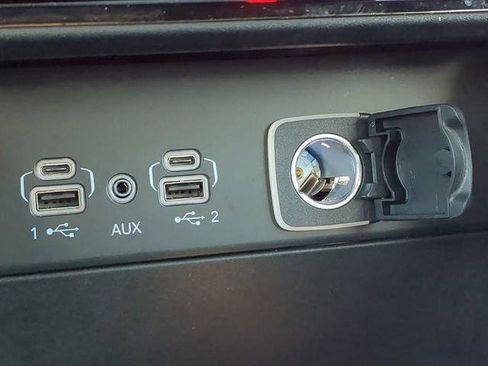 Certified 2024 Jeep Grand Cherokee L Limited image 27