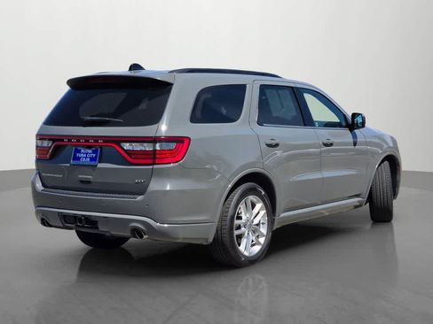 Used 2023 Dodge Durango GT RWD image 6