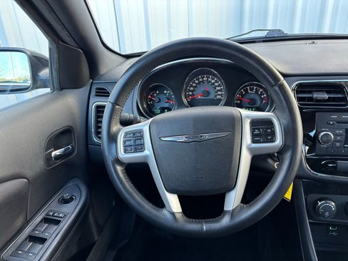 Used 2014 Chrysler 200 Touring w/ 200 S Group image 23