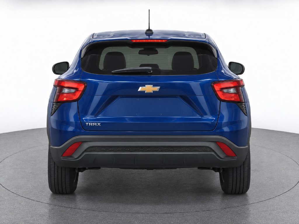 Used 2024 Chevrolet Trax LS FWD image 8