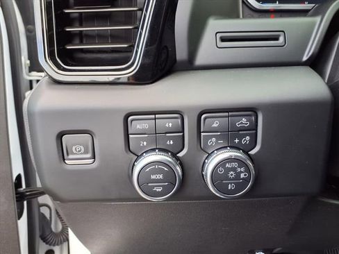 Used 2023 GMC Sierra 1500 AT4 w/ AT4 Premium Package image 68
