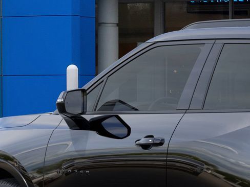 New 2025 Chevrolet Blazer RS w/ Driver Confidence II Package image 12