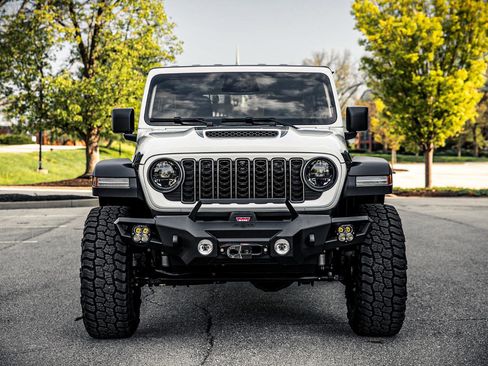 New 2026 Jeep Wrangler Unlimited Rubicon w/ Technology Group image 3