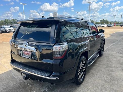 Used 2020 Toyota 4Runner Limited RWD image 4