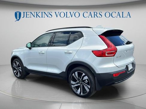 New 2026 Volvo XC40 B5 Plus w/ Climate Package AWD/4WD image 5