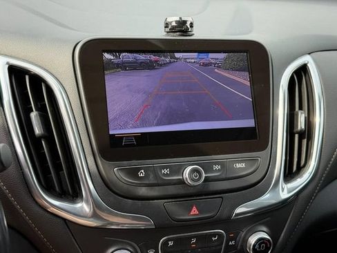 Used 2020 Chevrolet Equinox Premier FWD image 23