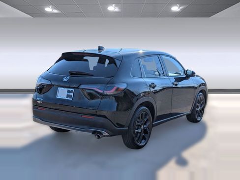 Used 2025 Honda HR-V Sport image 9