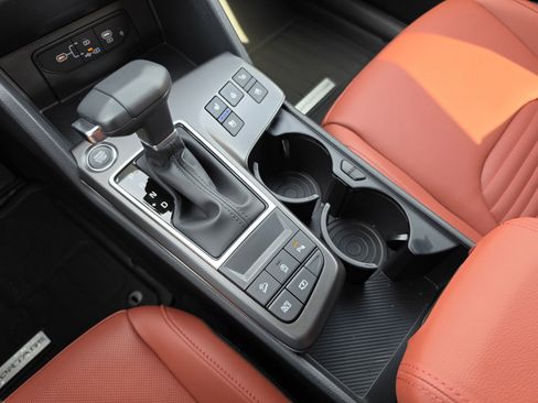 New 2026 Kia Sportage SX AWD/4WD image 18