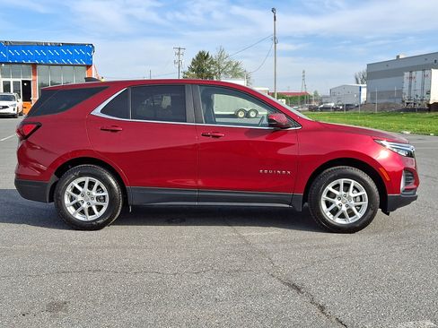 Certified 2023 Chevrolet Equinox LT AWD/4WD image 7