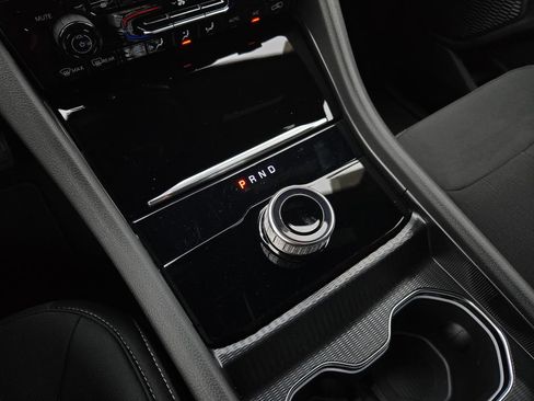 New 2026 Jeep Grand Cherokee L Laredo AWD/4WD image 22