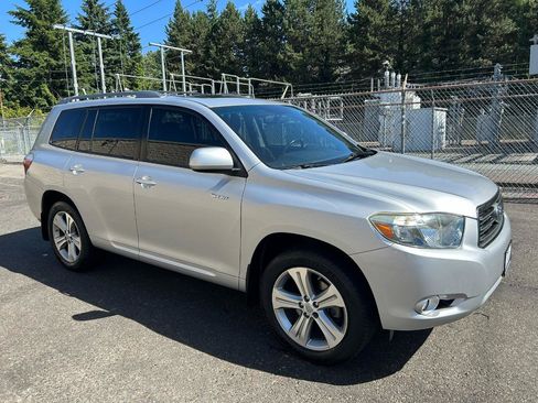 Used 2008 Toyota Highlander Sport AWD/4WD image 3