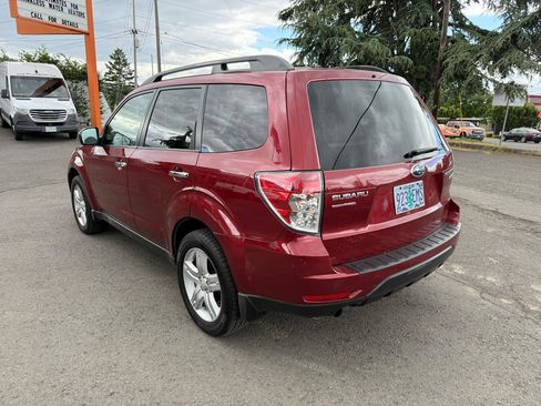 Used 2010 Subaru Forester 2.5X Premium AWD/4WD image 3