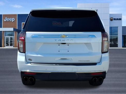 Used 2021 Chevrolet Tahoe Premier w/ Premium Package AWD/4WD image 4