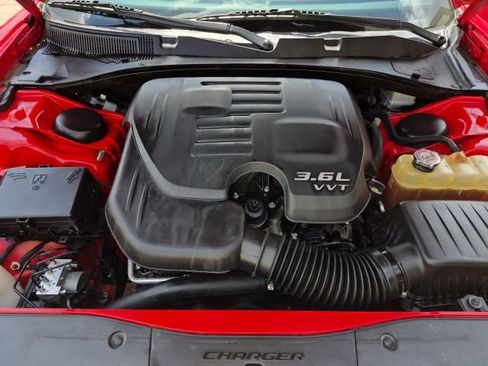 Used 2020 Dodge Charger GT w/ Blacktop Package image 37