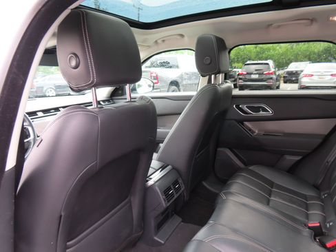 Used 2023 Land Rover Range Rover Velar S AWD/4WD image 27
