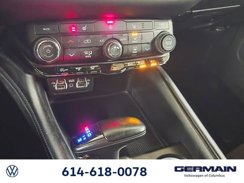 Used 2022 Dodge Durango GT image 30