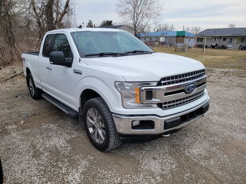 Used 2020 Ford F150 XLT w/ Equipment Group 301A Mid image 3