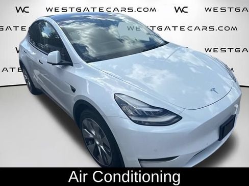 Used 2021 Tesla Model Y Long Range AWD/4WD image 8