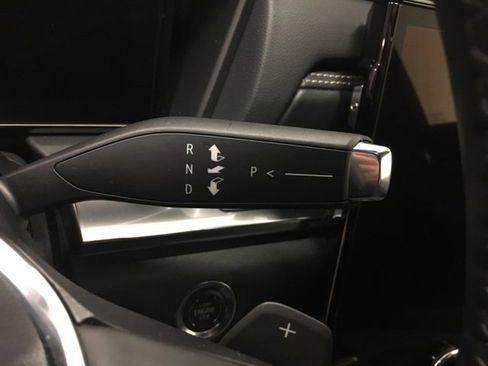 Used 2025 GMC Terrain Elevation image 29