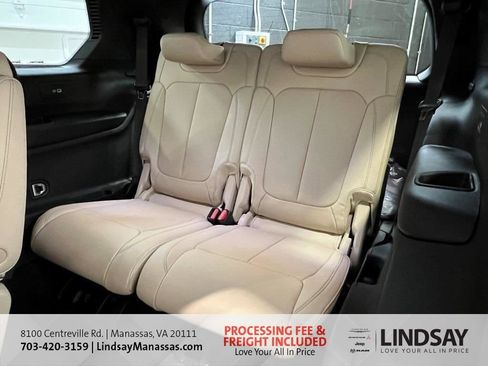 New 2025 Jeep Grand Cherokee L Limited w/ Luxury Tech Group II image 22