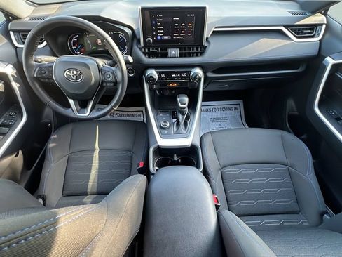 Certified 2025 Toyota RAV4 SE AWD/4WD image 11