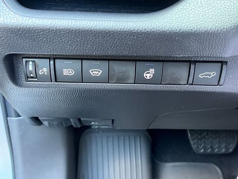 New 2025 Toyota RAV4 XLE w/ Convenience Package image 28