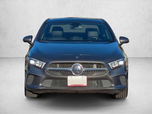 Used 2021 Mercedes-Benz A 220 image 2