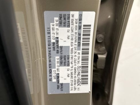 Used 2024 MAZDA MAZDA3 s image 11