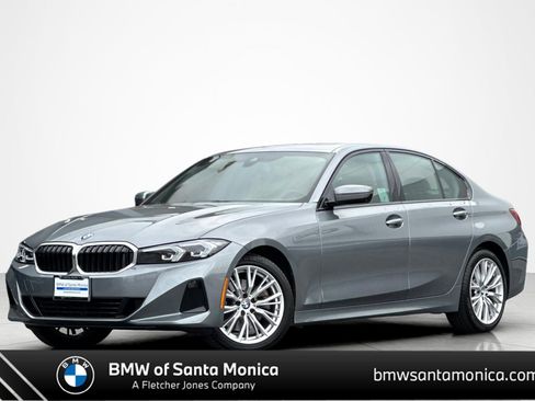 Used 2023 BMW 330i Sedan w/ Parking Assistance Package RWD image 1