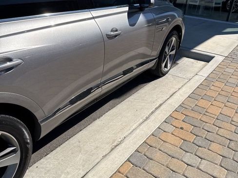 Used 2023 Genesis GV80 3.5T AWD/4WD image 6