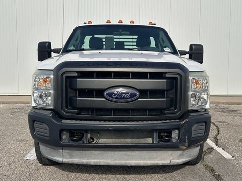 Used 2012 Ford F350 XL w/ Snow Plow Prep Pkg AWD/4WD image 10