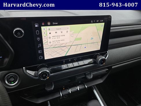 Used 2024 Chevrolet Colorado Trail Boss image 9