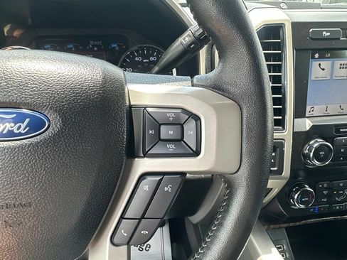 Used 2019 Ford F250 Lariat w/ Lariat Ultimate Package AWD/4WD image 48