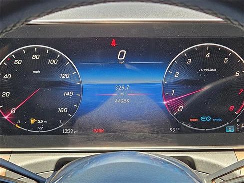 Used 2022 Mercedes-Benz C 300 Sedan image 11