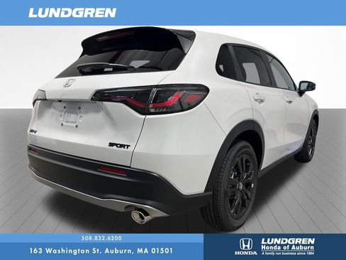 New 2027 Honda HR-V Sport image 7