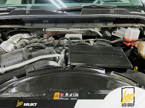 Certified 2025 Chevrolet Silverado 3500 LTZ w/ LTZ Convenience Package image 31