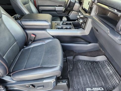 Used 2021 Ford F150 Lariat image 13