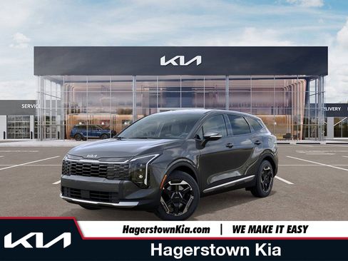 New 2026 Kia Sportage S image 1