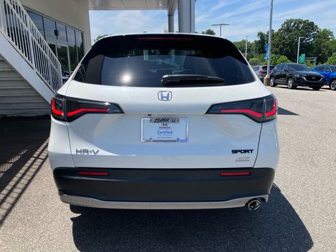 Certified 2024 Honda HR-V Sport image 14