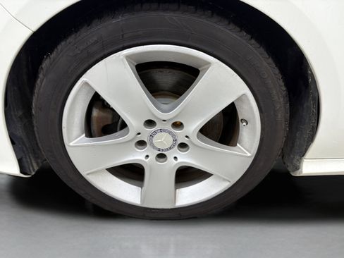 Used 2015 Mercedes-Benz CLA 250 image 19