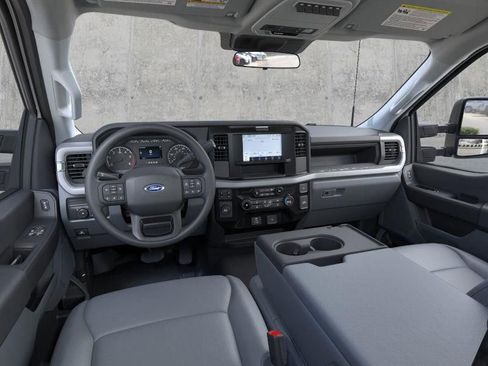 New 2026 Ford F350 XL w/ XL Chrome Package RWD image 9