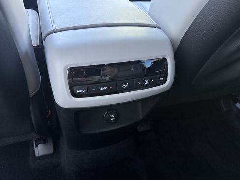 Used 2023 Hyundai Palisade SEL AWD/4WD image 19
