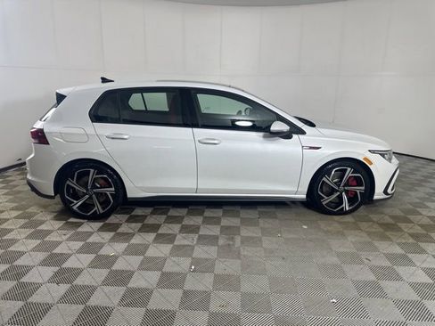 Used 2024 Volkswagen GTI SE FWD image 5