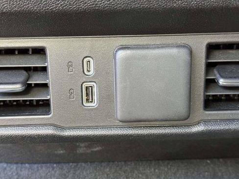 Certified 2025 Chevrolet Silverado 1500 LT image 11